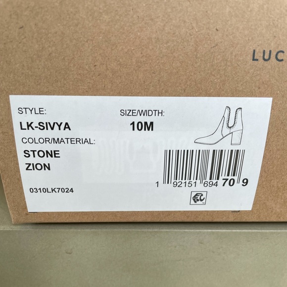 Sz 10 Lucky Brands suede leather boots - Picture 2 of 4